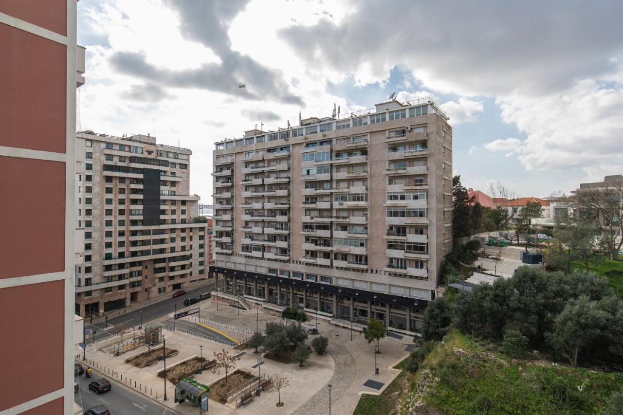 Glamorous 2bdr By Lovelystay Lissabon